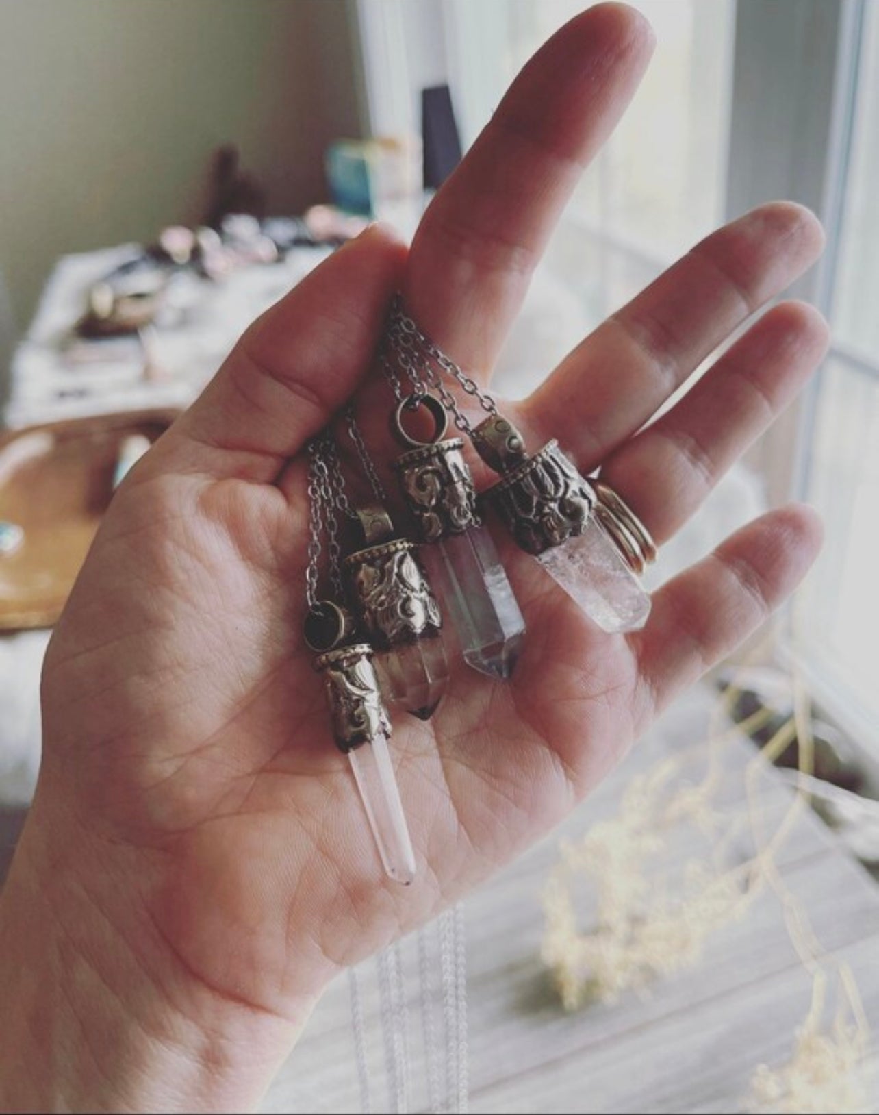 Quartz point necklace / Clear Quartz necklace/ Brass necklace /Quartz point jewelry / boho jewelry / boho necklace / gemstones necklace /